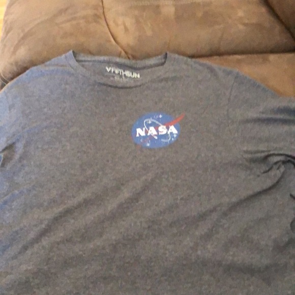 2 short sleeve novelty t shirts size Child S - Picture 2 of 7
